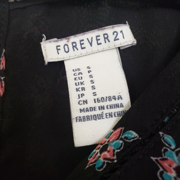 Forever 21 floral 3/4 length chiffon dress - Picture 3 of 4